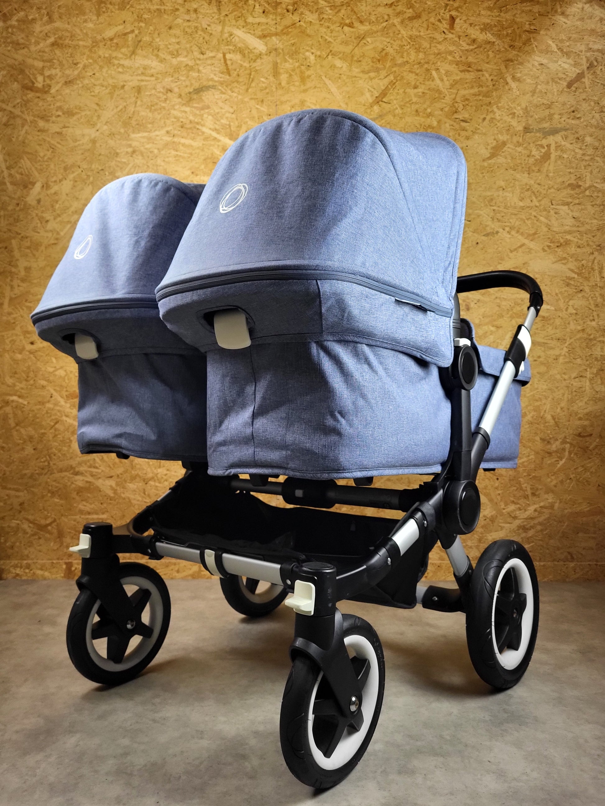 Bugaboo - Donkey Zwillingskinderwagen Geschwisterwagen (2 Sitze / 2 Babywanne) Inkl. Seitliche Gepäcktasche - Blau