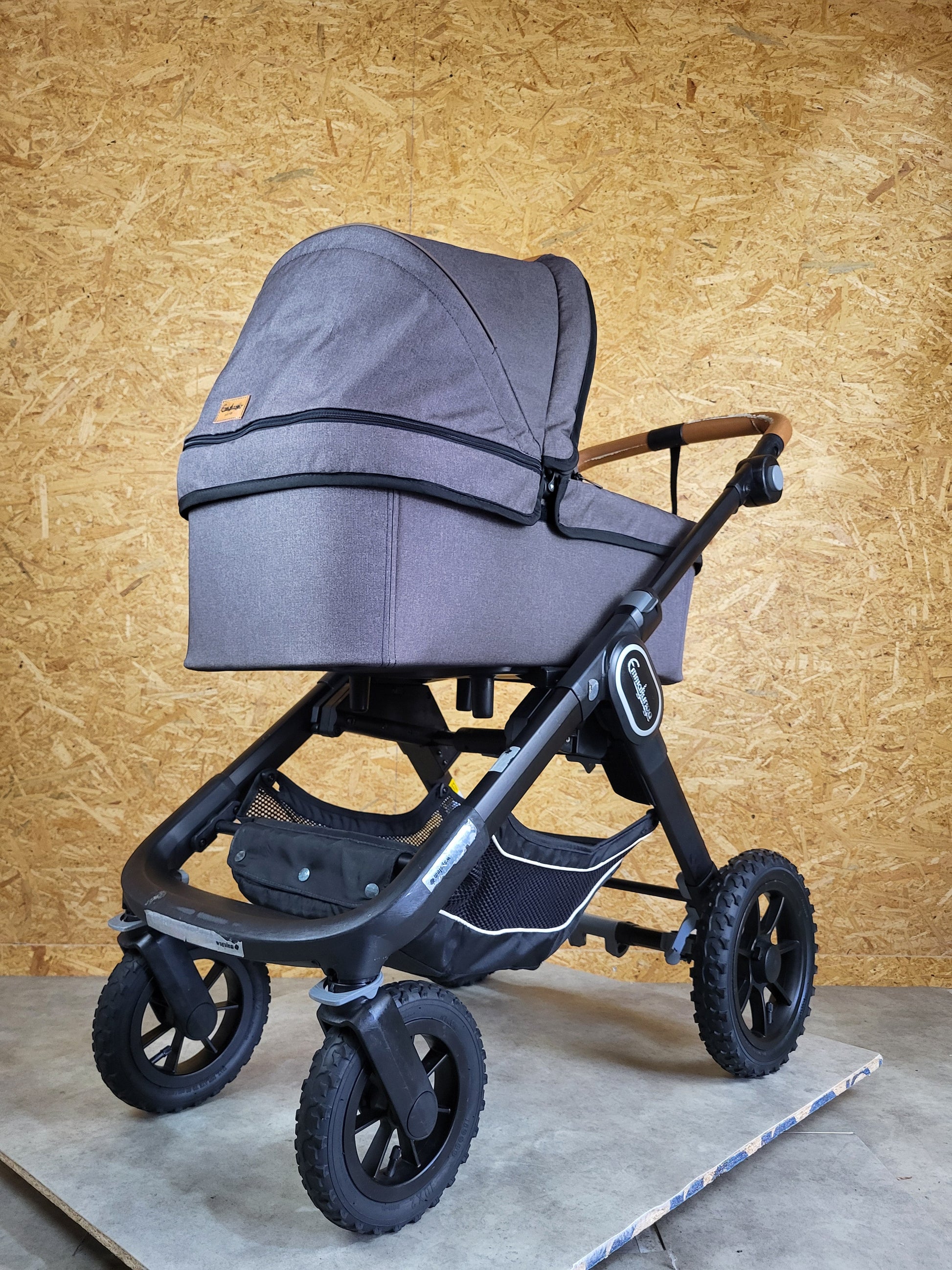 Emmaljunga - Nxt90 Flat Outdoor Kombikinderwagen (sportsitz und Liegewanne) - Grün in Gutem Zustand am Besten