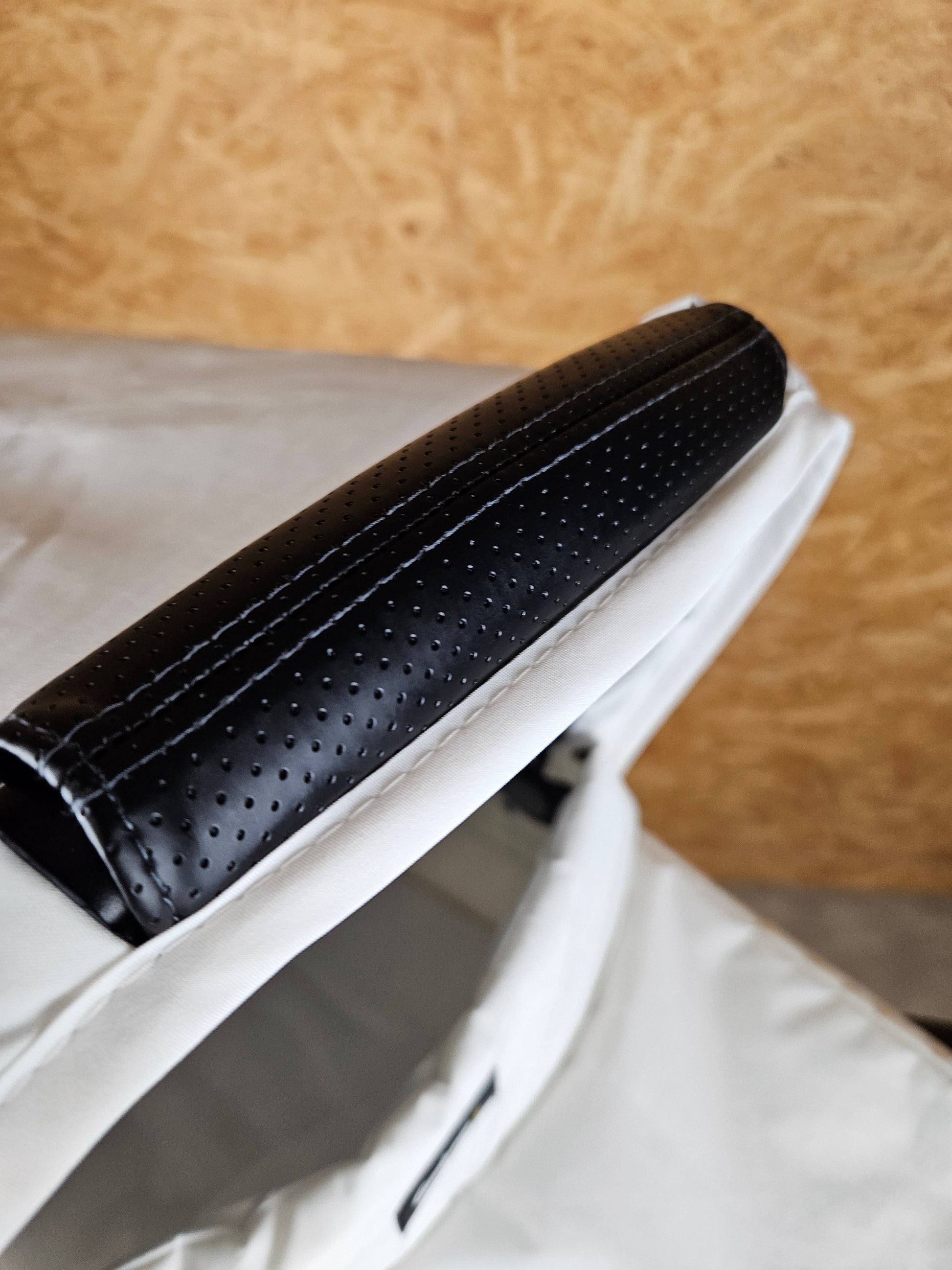 Emmaljunga - Nxt90 Flat Outdoor Kinderwagen (gestell und Babywanne) - Weiß in Gutem Zustand 7