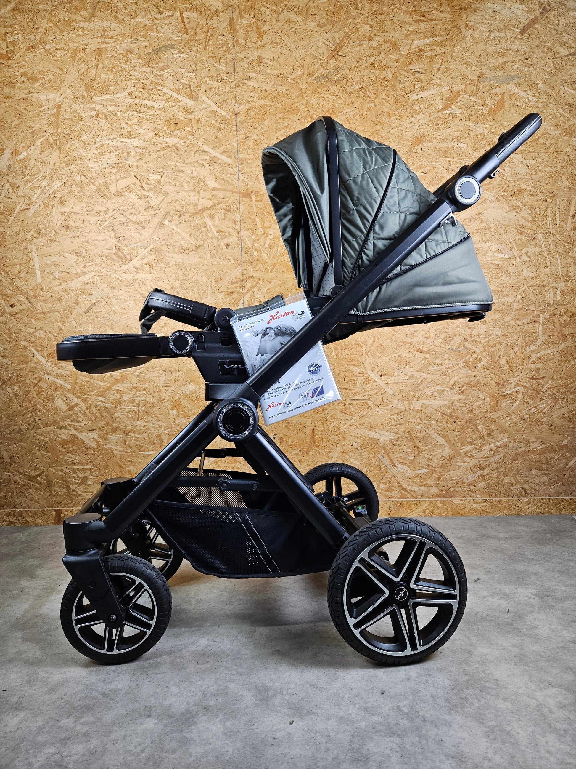 Hartan - Viva Kombikinderwagen (babywanne und Sportsitz) - Grau wie Neu - Inkl. Wickeltasche Fußsack Poussette 9