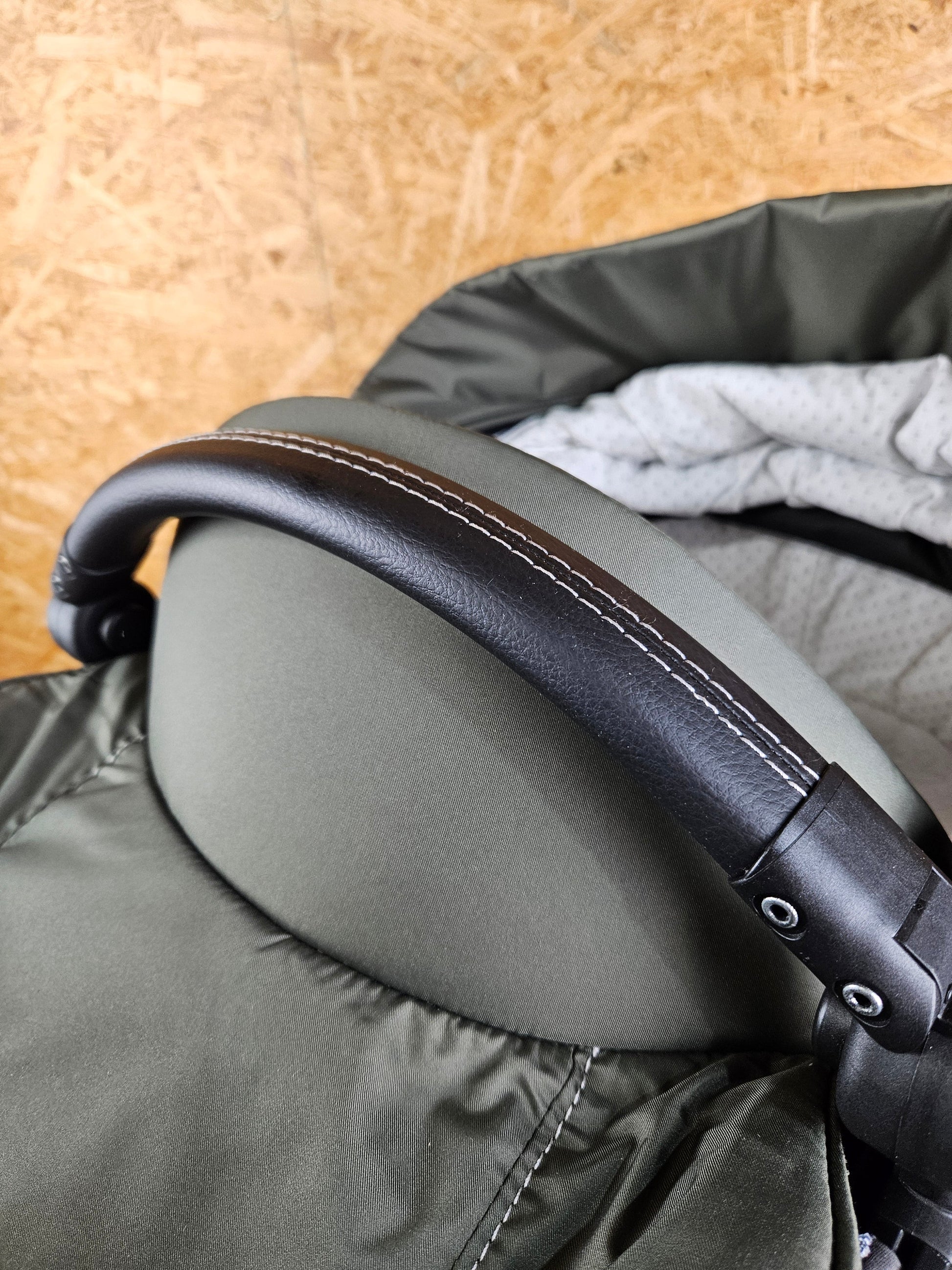 Hartan - Viva Kombikinderwagen (babywanne und Sportsitz) - Grau wie Neu - Inkl. Wickeltasche Fußsack Poussette 19