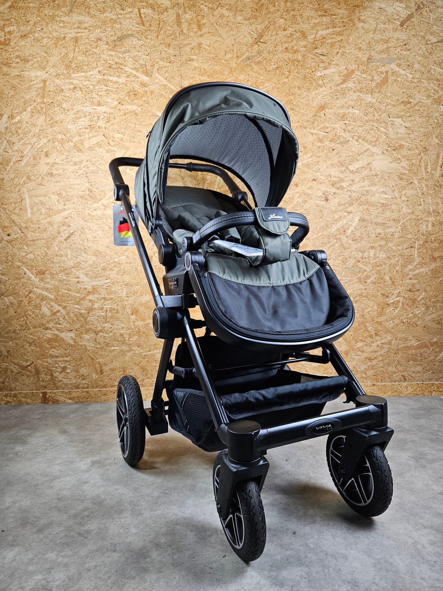 Hartan - Viva Kombikinderwagen (babywanne und Sportsitz) - Grau wie Neu - Inkl. Wickeltasche Fußsack Poussette 10