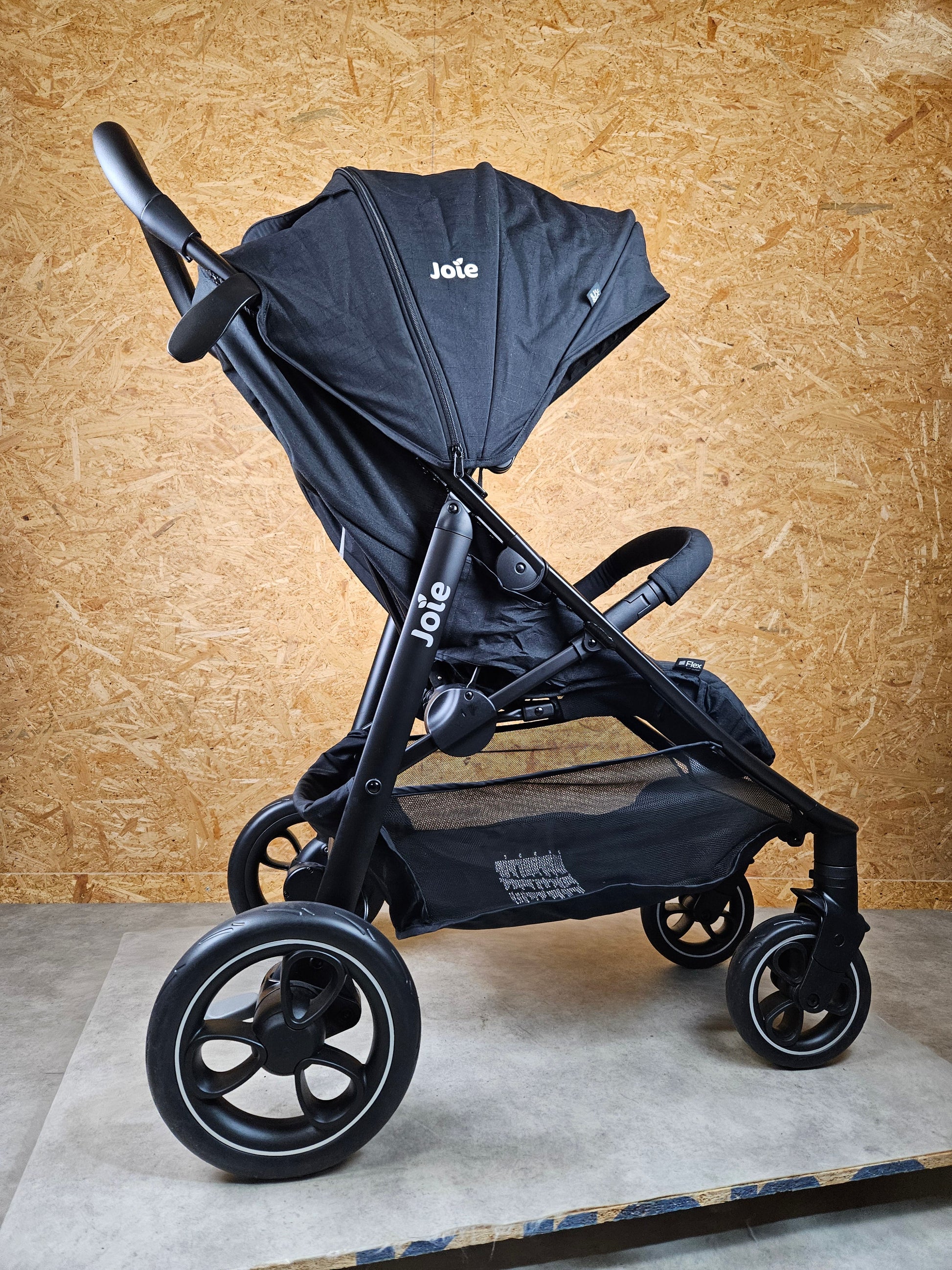 Joie Litetrax - Buggy Kinderwagen mit Ramble Babywanne und Schieberablagefach - Schwarz - wie Neu / sehr Gut 7