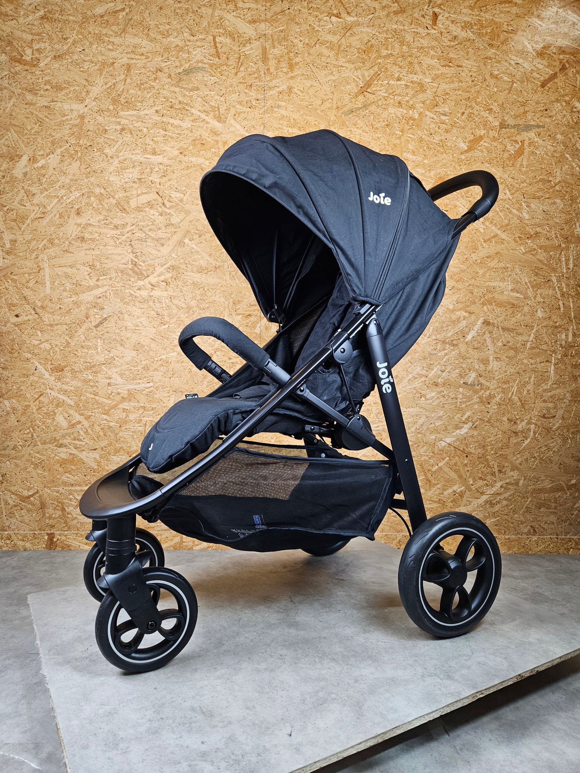 Joie Litetrax - Buggy Kinderwagen mit Ramble Babywanne und Schieberablagefach - Schwarz - wie Neu / sehr Gut 17