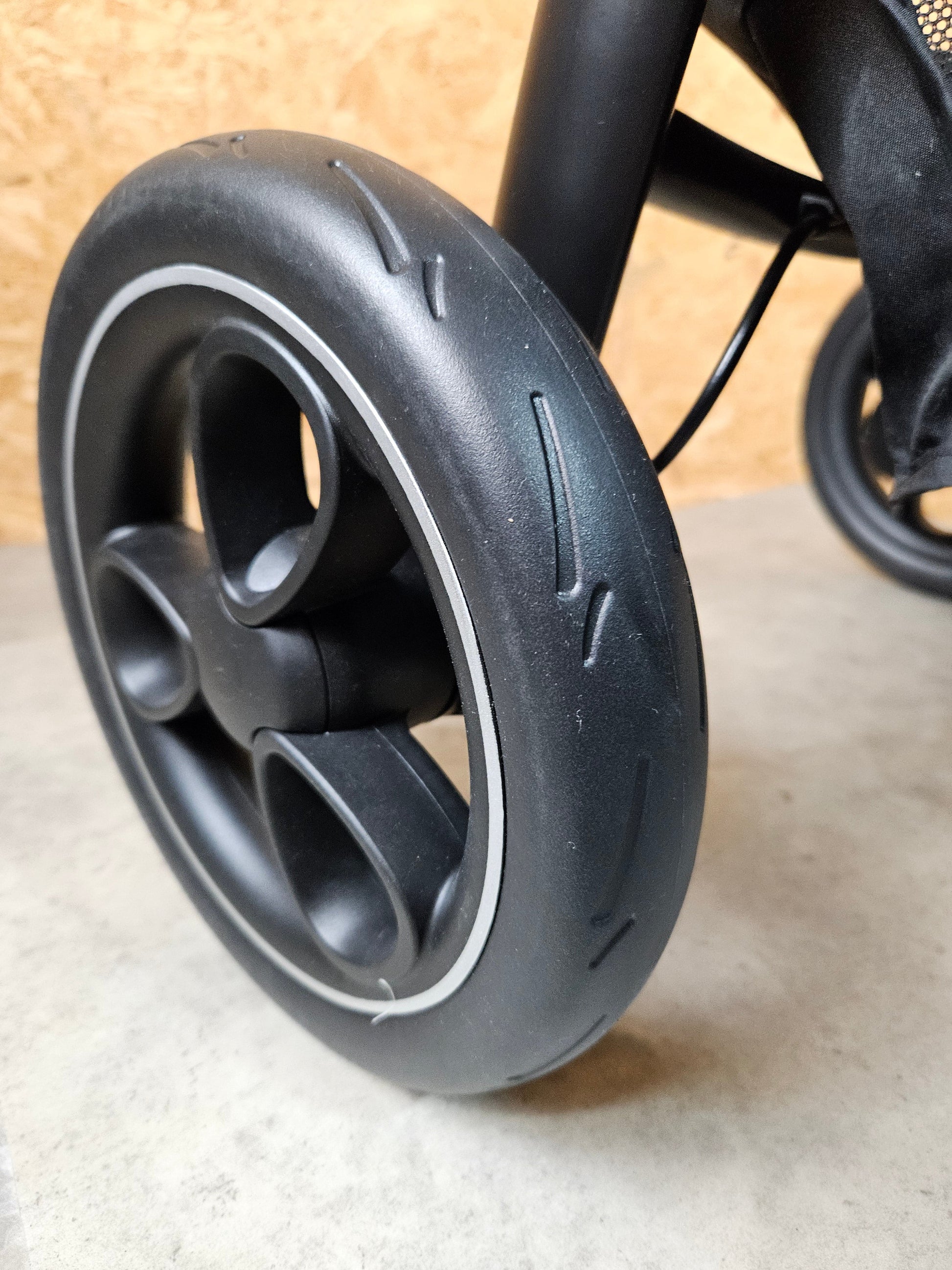 Joie Litetrax - Buggy Kinderwagen mit Ramble Babywanne und Schieberablagefach - Schwarz - wie Neu / sehr Gut 23