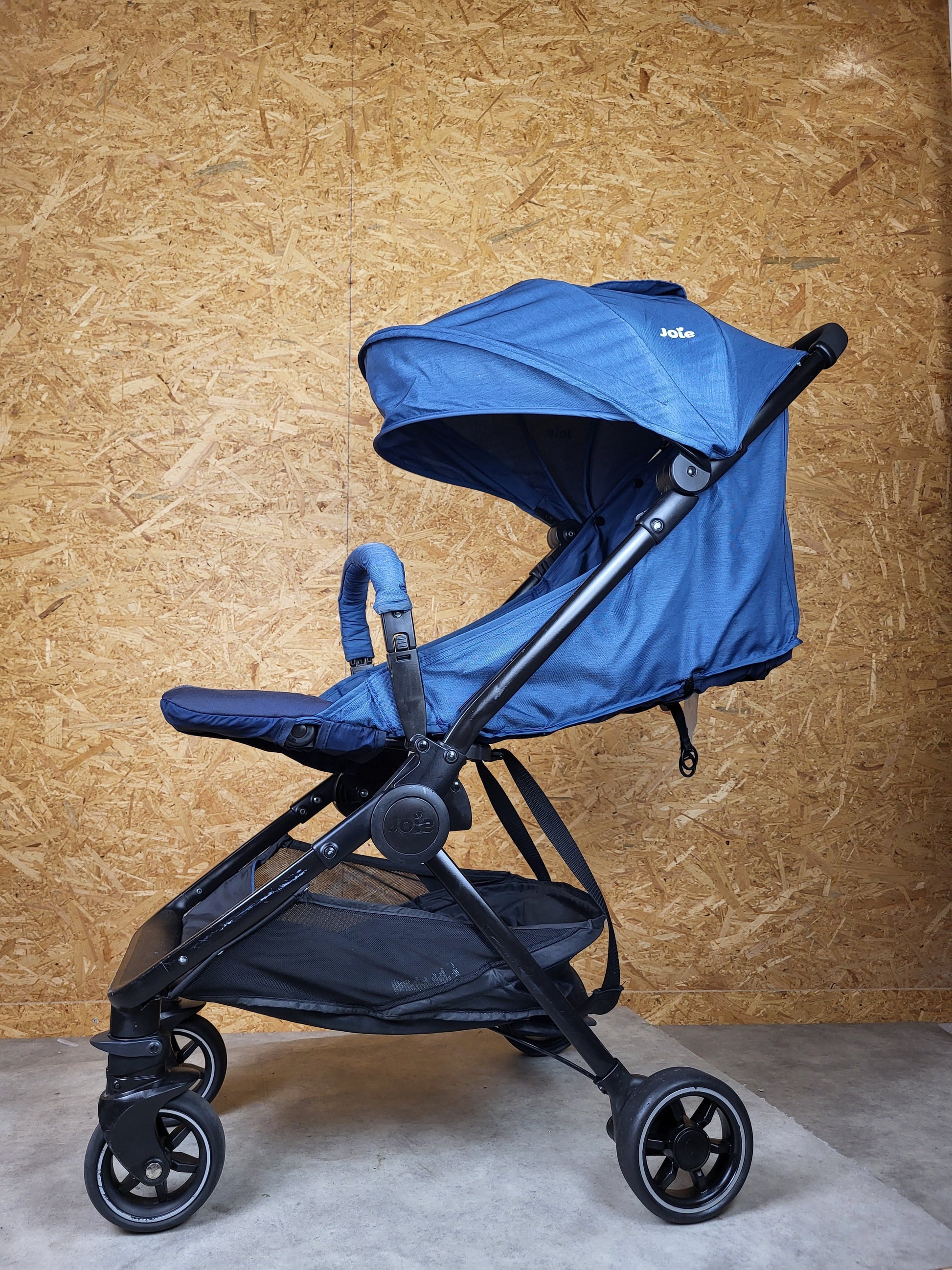 Joie Pact Stroller With Flat Reclining Seat - Blau in Gutem Zustand am Besten Kinderwagen 5 Kostenloser Versand
