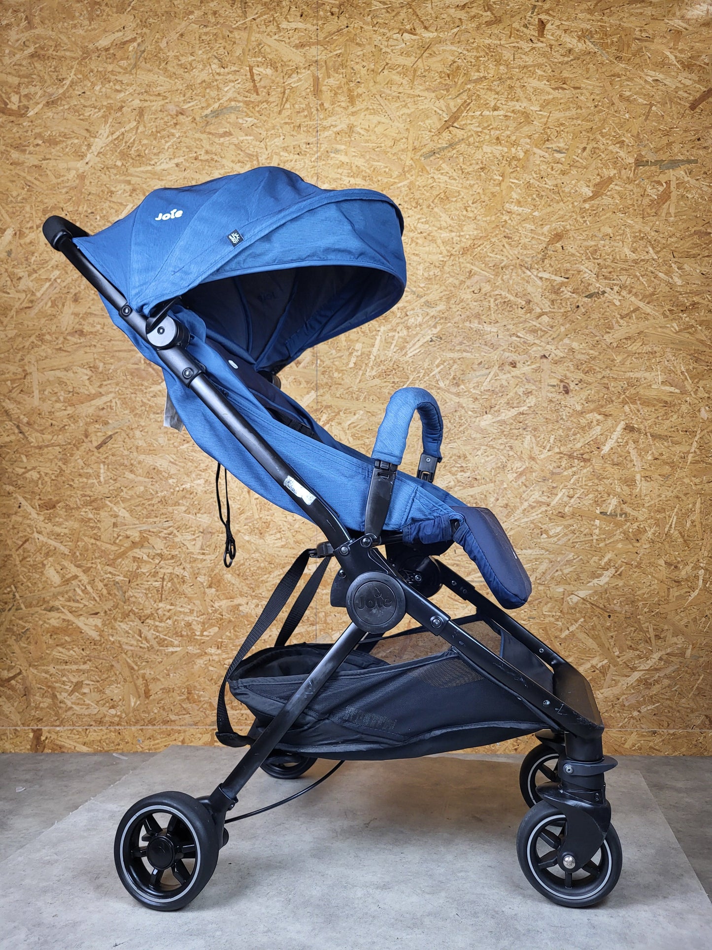 Joie Pact Stroller with Flat Reclining seat - Blau in gutem Zustand