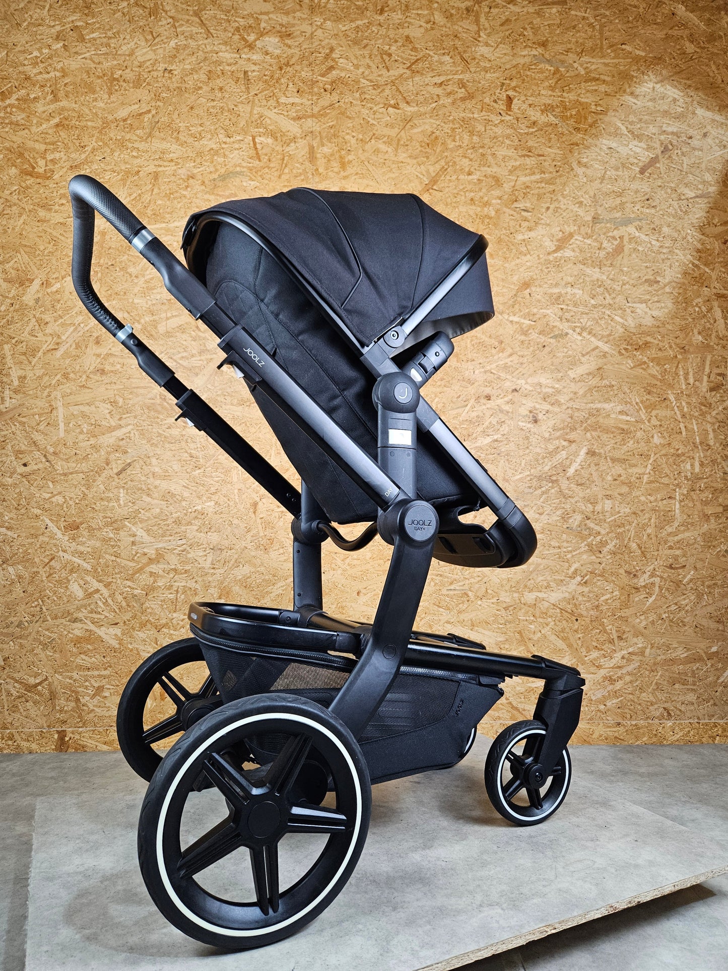 Joolz Day+ Kinderwagen (Sportsitz) - Schwarz in sehr gutem Zustand