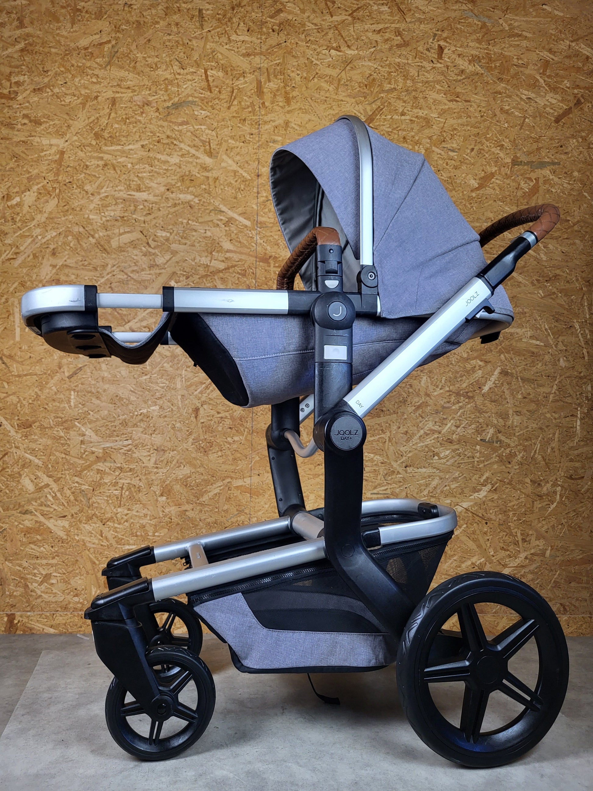 Joolz Day+ Kombikinderwagen (liegewanne und Sportsitz) - Grau in Gutem Zustand am Besten Kinderwagen 6 Kostenloser