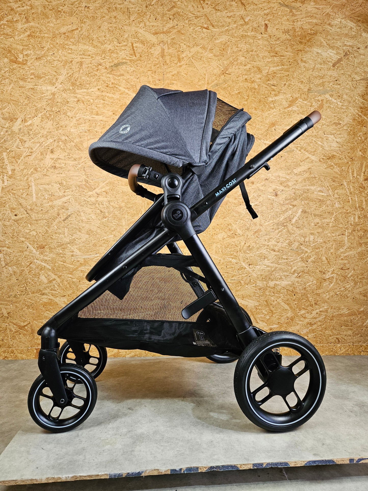 Maxi Cosi Zelia 3 - aufbereiteter Kinderwagen #4