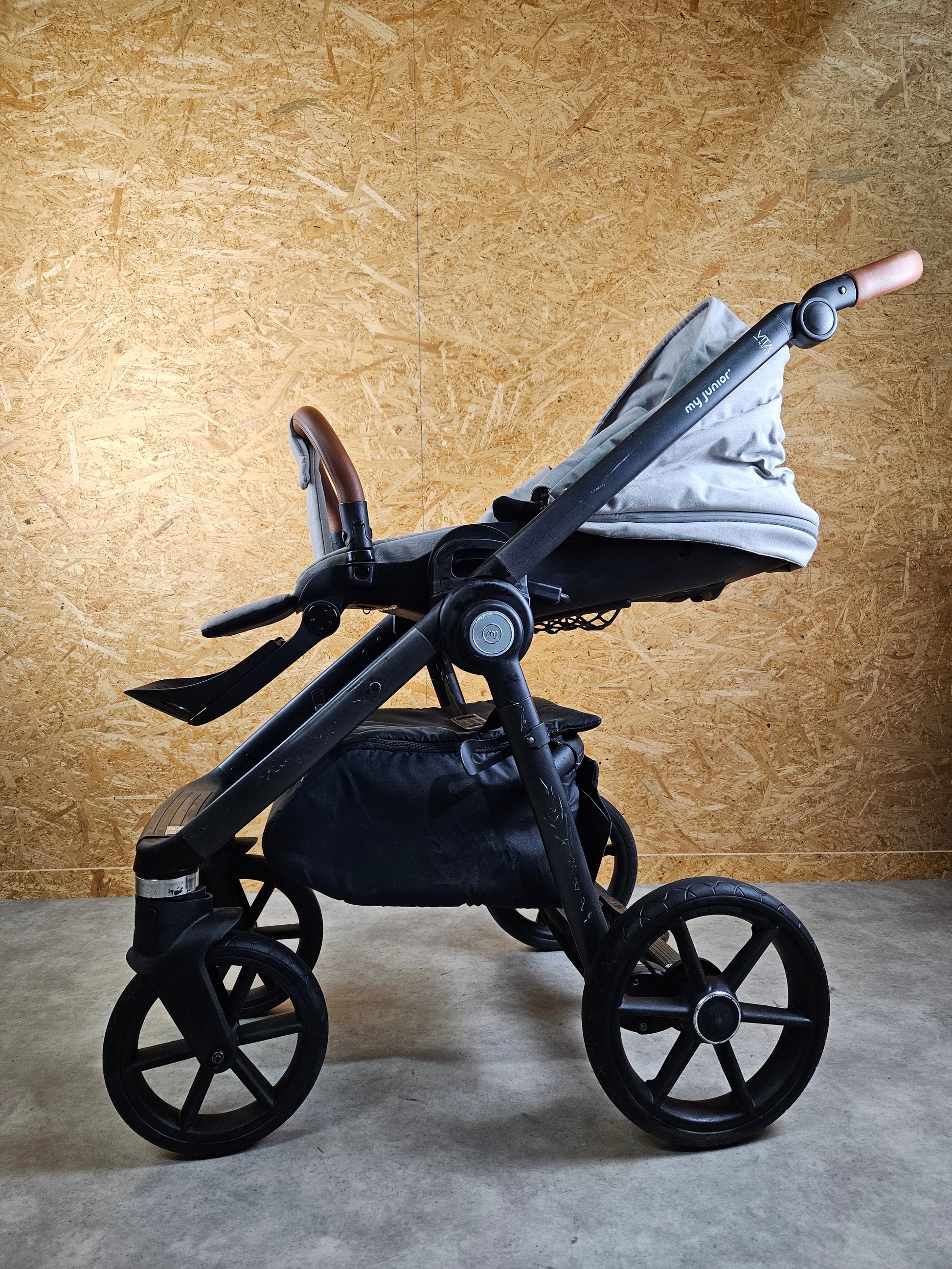 My Junior Vita Hope - Kombikinderwagen (sportsitz und Babywanne) - Grau in Gutem Zustand Kinderwagen 14