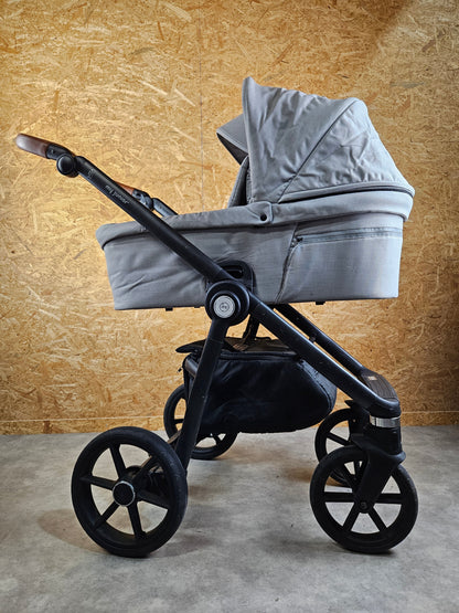 My Junior Vita Hope - Kombikinderwagen (sportsitz und Babywanne) - Grau in Gutem Zustand Kinderwagen 17