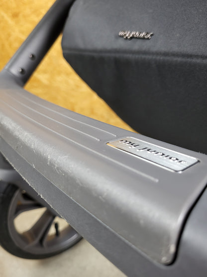 My Junior Vita Unique Kinderwagen - Grau Gestell - Hellgrün in gutem Zustand