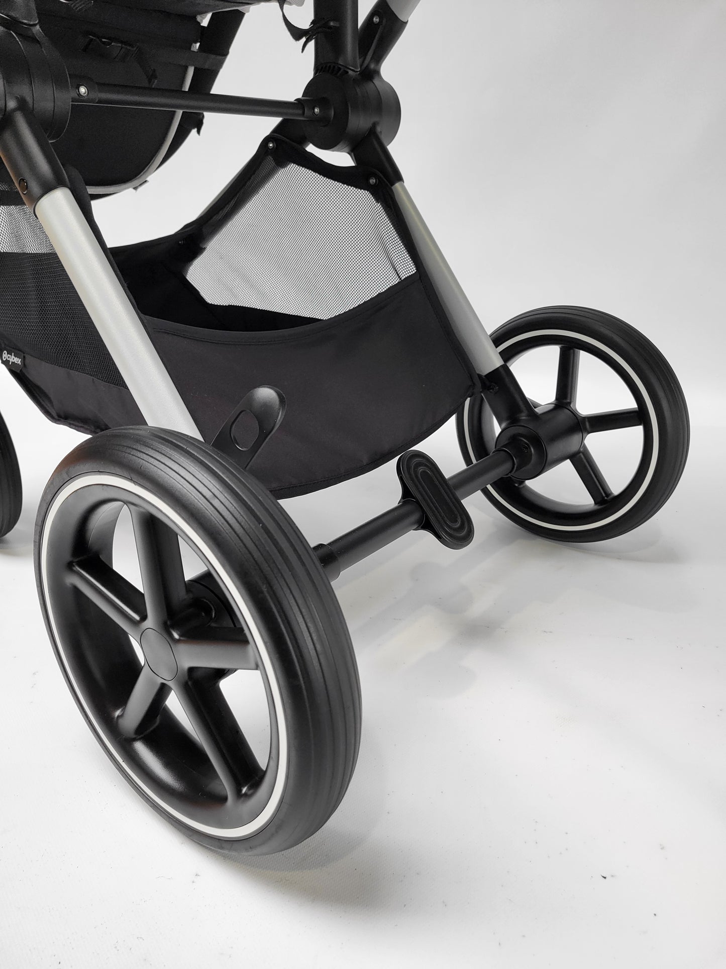 Cybex - Eos Lux