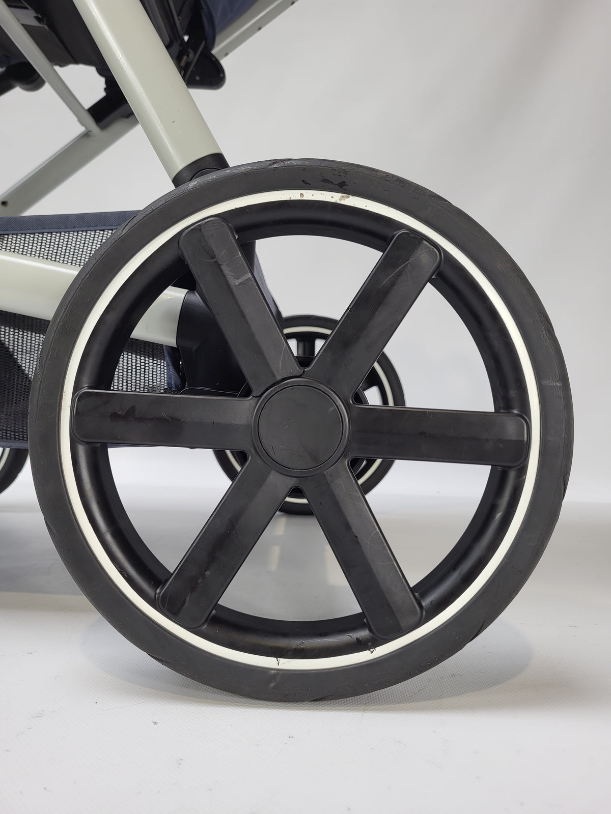 ABC-Design - Vicon 4