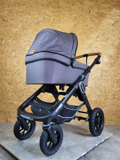 Emmaljunga - NXT90 Flat Outdoor Kombikinderwagen (Sportsitz und Liegewanne) - Grün in gutem Zustand
