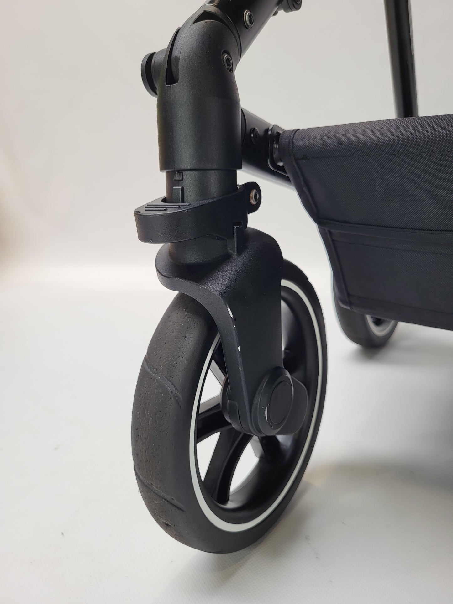 ABC-Design - Vicon 4