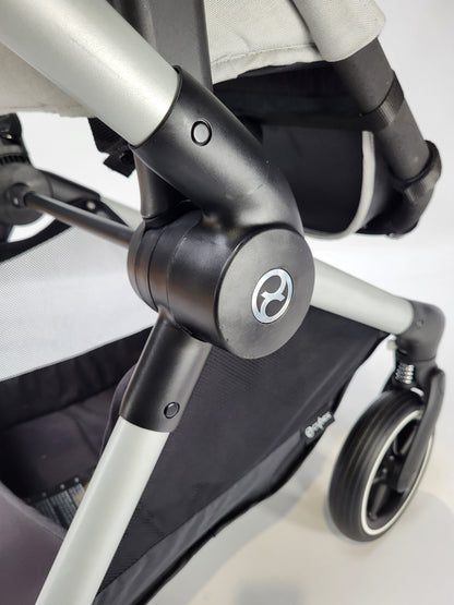 Cybex - Eos Lux